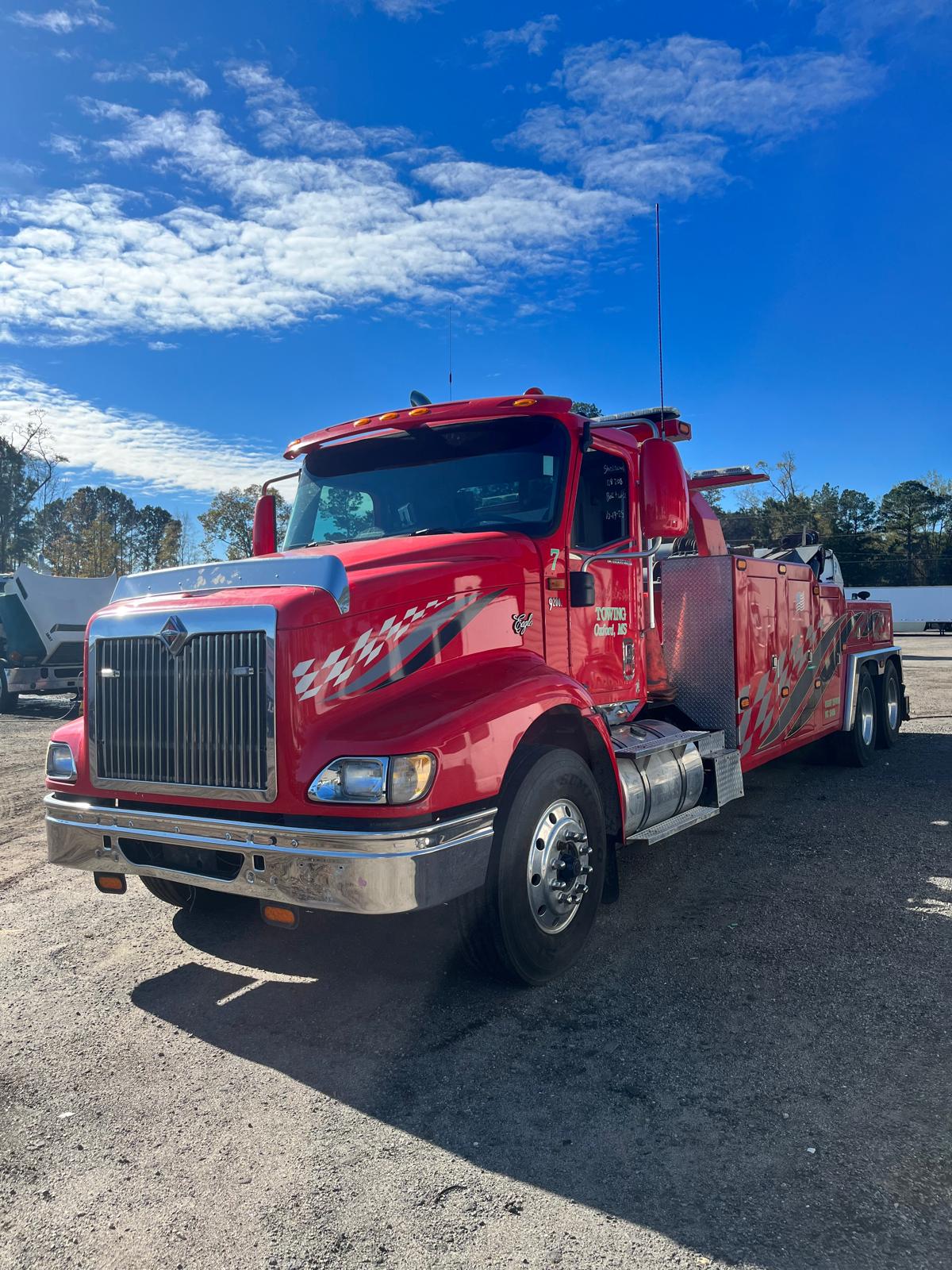 2009 International 9200i