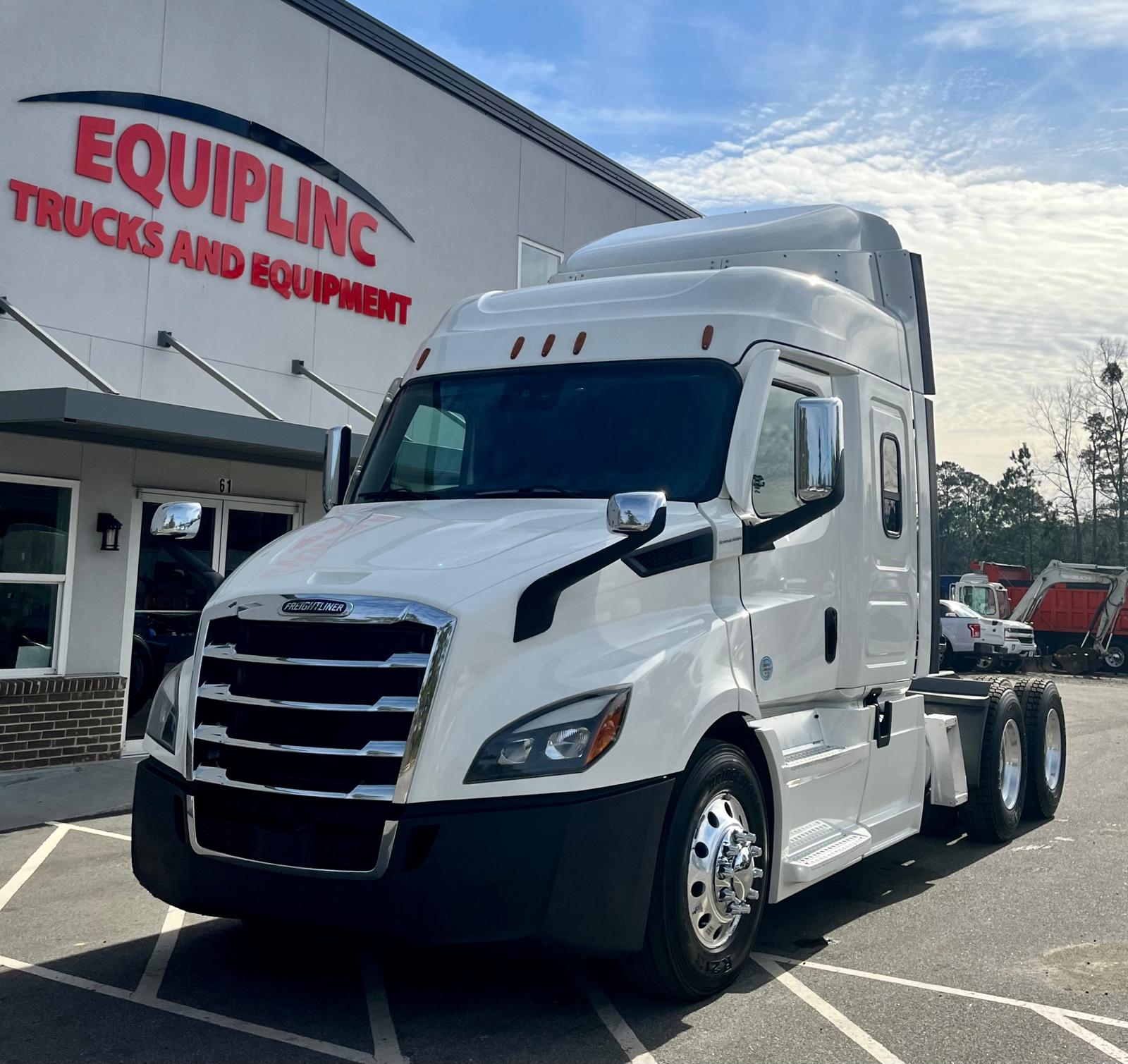 2022 Freightliner CASCADIA 116