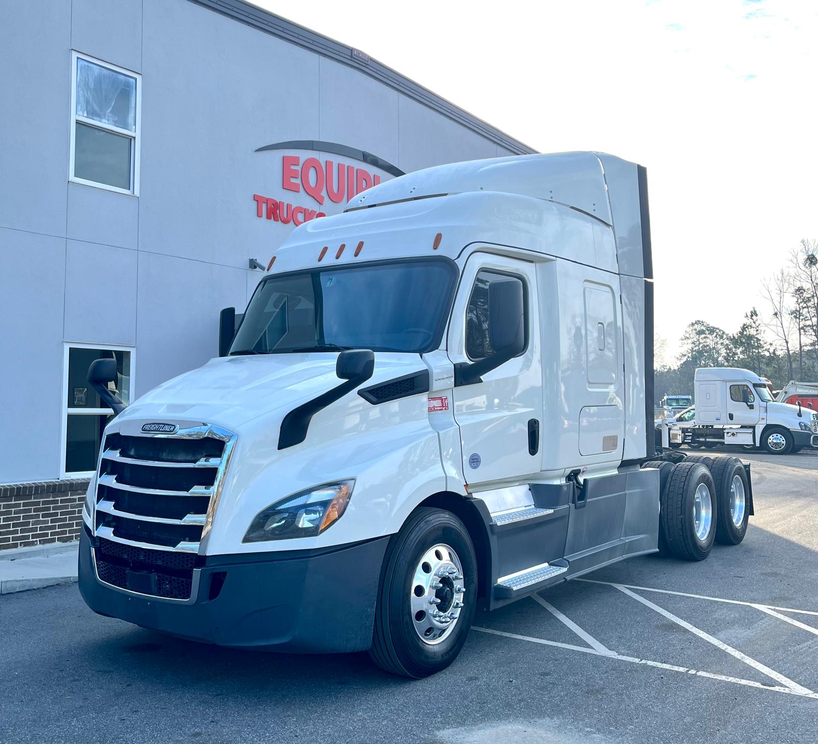 2019 Freightliner PE116SLP
