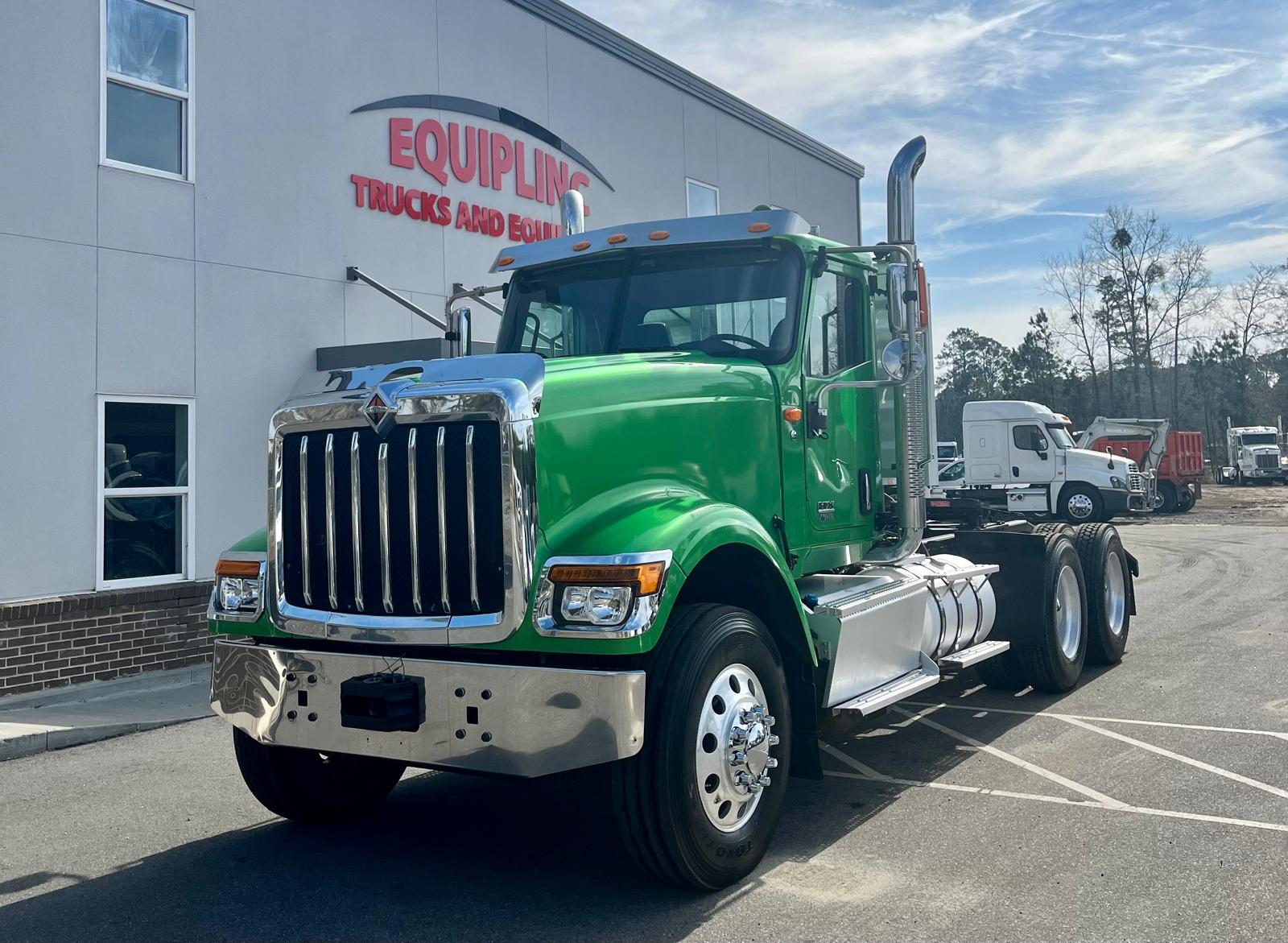 2019 International HX520