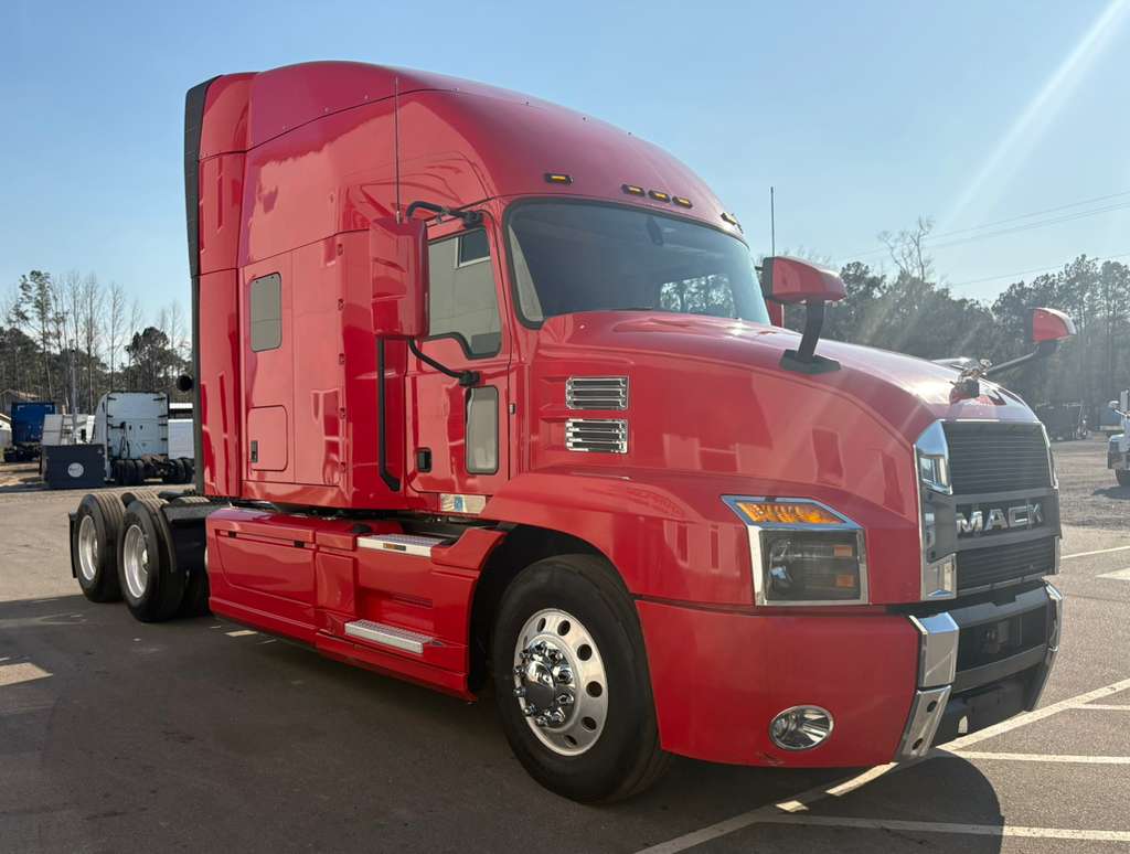 2019 Mack ANTHEM