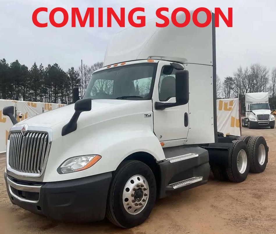 2021 International LT625