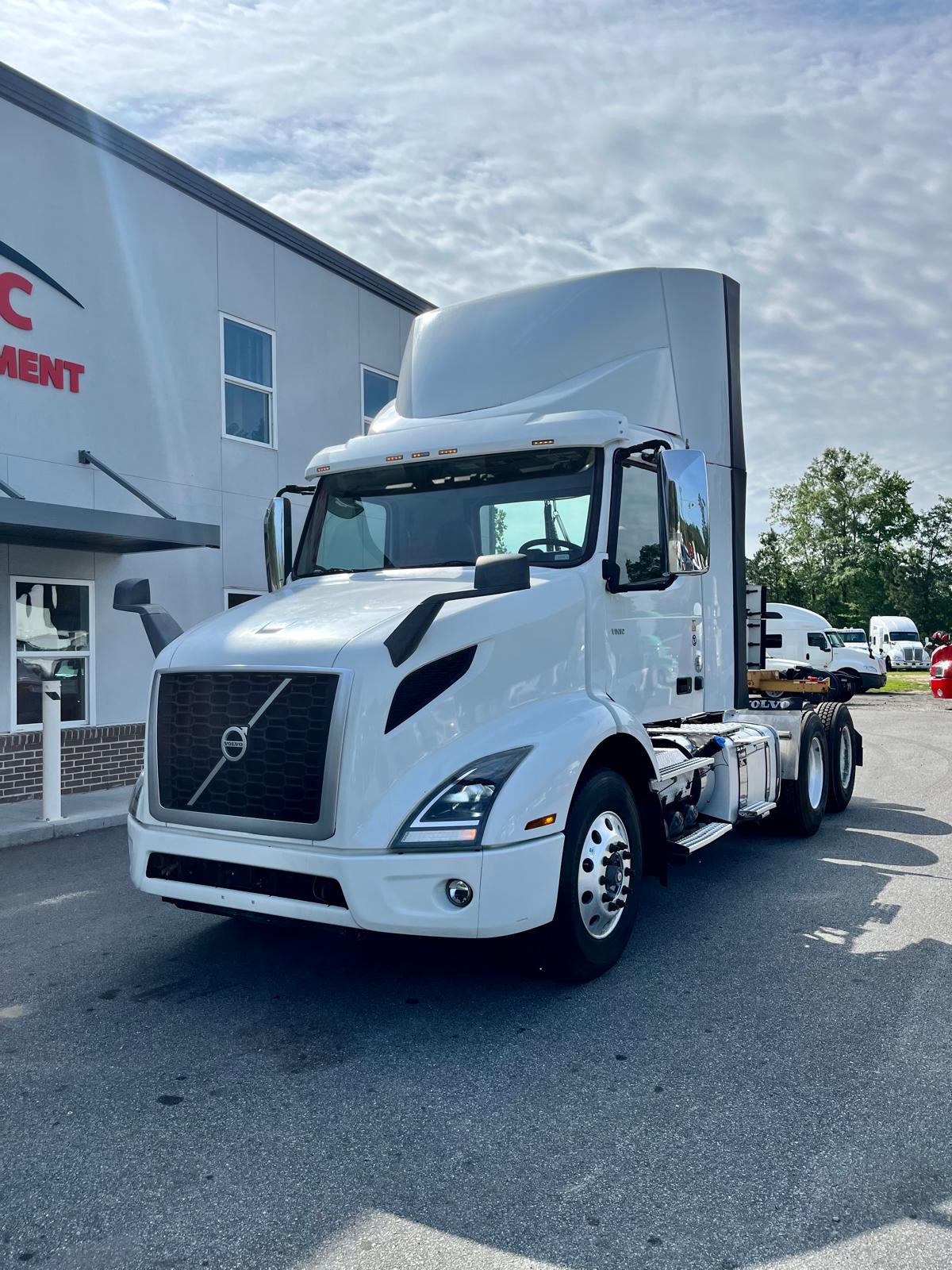 2019 Volvo VNR