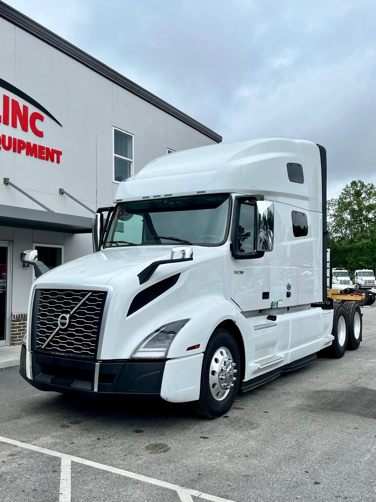 2024 Volvo VNL760