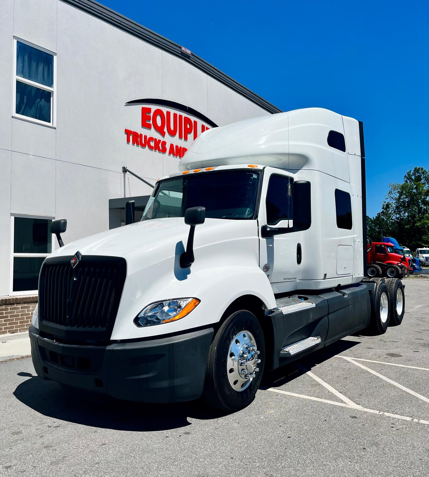 2020 International LT625