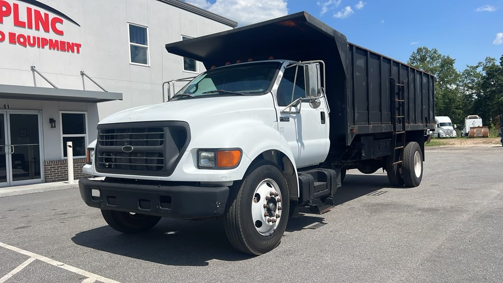 2000 Ford F650