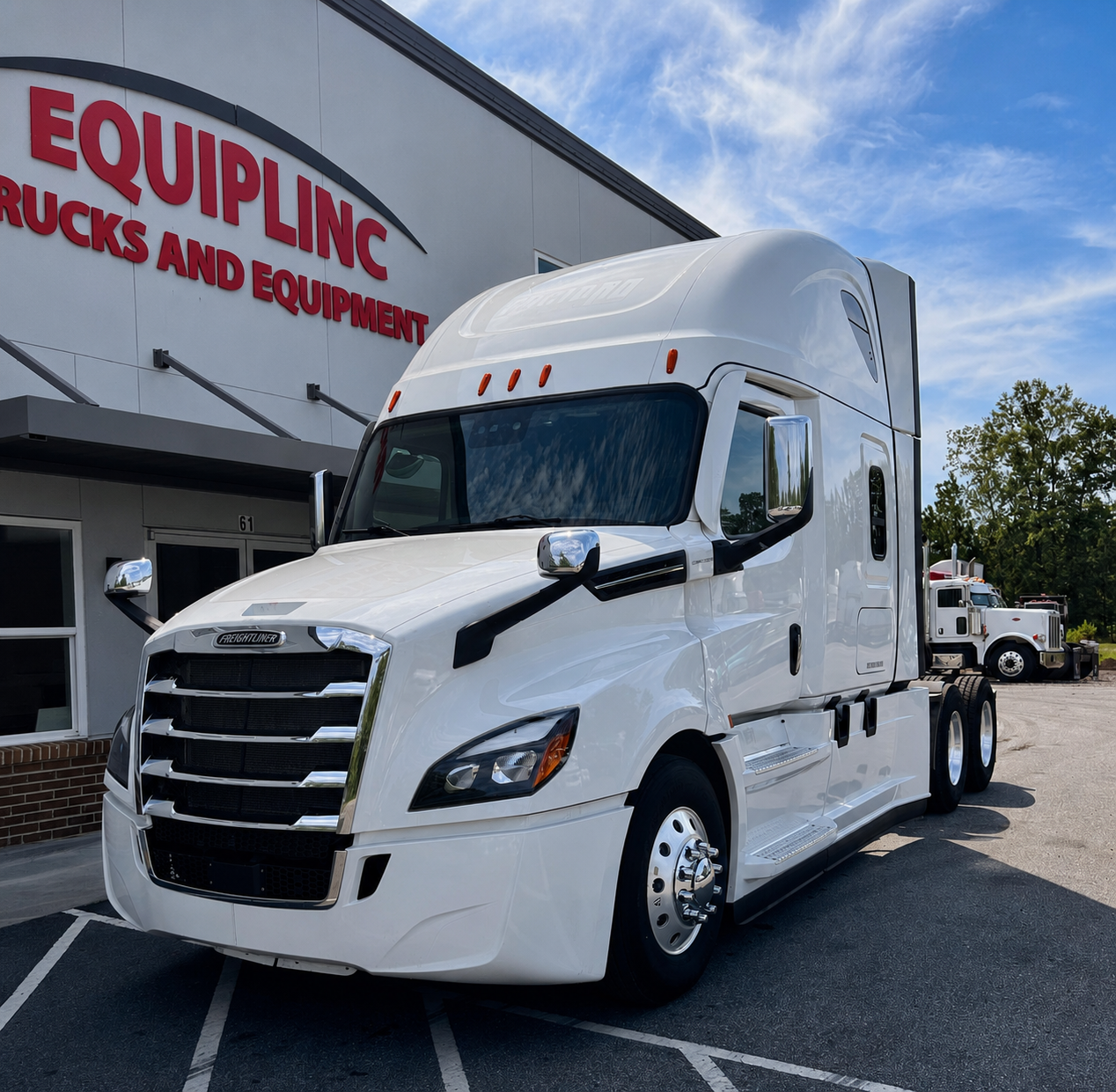 2021 Freightliner CASCADIA 126