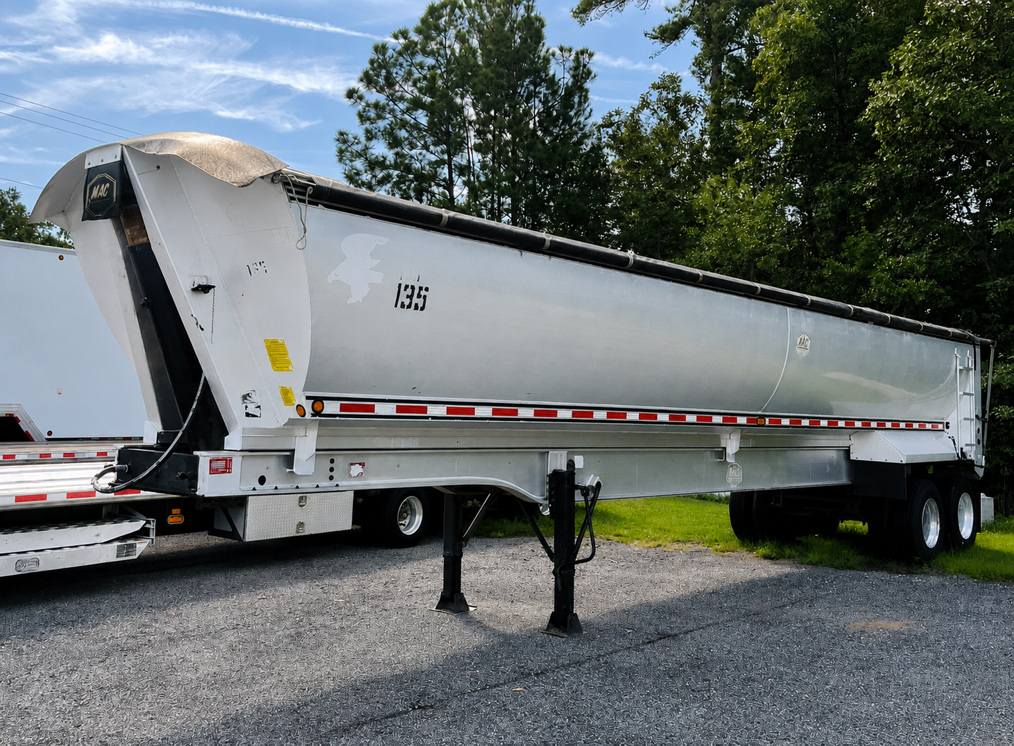 2004 MAC 38' Aluminum Dump Trailer