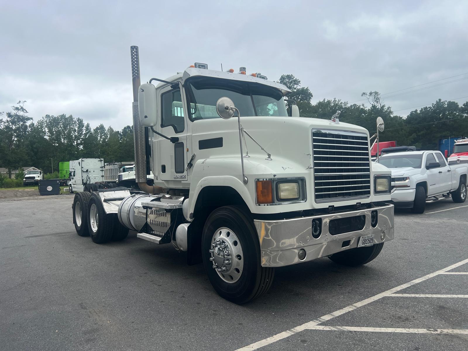2014 Mack CHU613