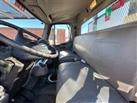 2011 Freightliner M2