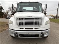 2010 Freightliner M2