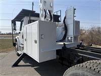 2018 Freightliner M2