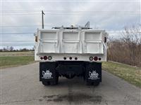2011 Freightliner M2