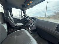 2011 Freightliner M2