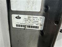 2004 Mack RD