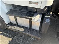2011 Freightliner M2