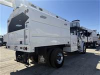 2011 Freightliner M2