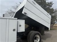 2011 Freightliner M2