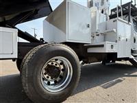 2012 Freightliner M2 106