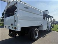 2011 Freightliner M2