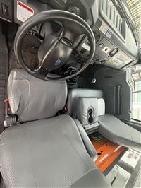 2015 Ford F-750