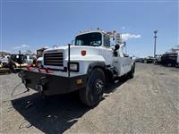 2004 Mack RD
