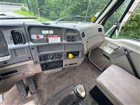 2001 STERLING TRUCK L8500 series