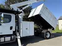 2015 Freightliner M2 106