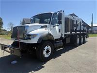 2003 International 7600
