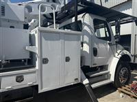 2010 Freightliner M2