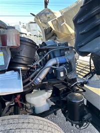 2014 Freightliner M2 106