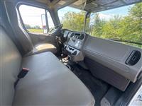 2018 Freightliner M2