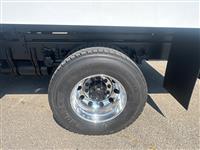 2014 Freightliner M2 106