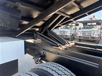 2014 Freightliner M2
