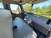 2016 Freightliner M2