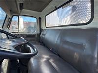 2001 International 4700