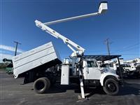 2001 International 4700