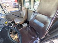 2004 STERLING TRUCK L9500 series