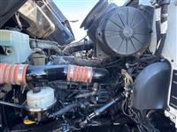 2013 Peterbilt 348