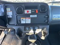 2011 Freightliner M2