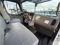 2013 Freightliner M2
