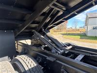 2011 Freightliner M2