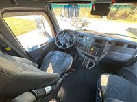 2017 Peterbilt 579