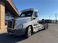 2016 Freightliner Cascadia