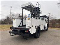 2006 Freightliner M2