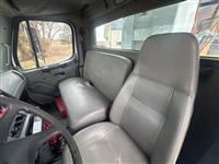 2006 Freightliner M2