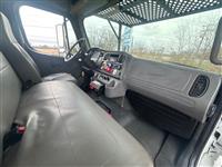 2006 Freightliner M2