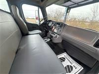 2013 Freightliner M2