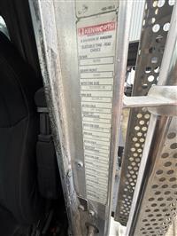 2012 Kenworth T8 Series