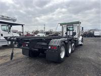 2012 Kenworth T8 Series